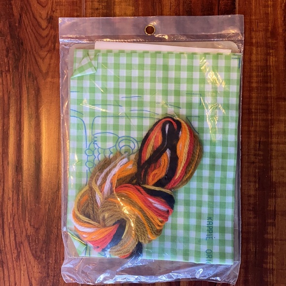 Vintage Gingham Owls Nobody’s Perfect Craft Kit - Picture 4 of 8